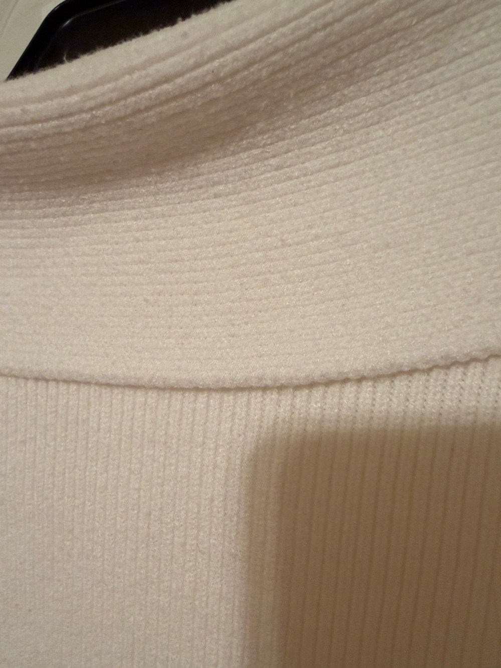Off-Shoulder Ribbed Knit Sweater - White - Picture 3 of 5